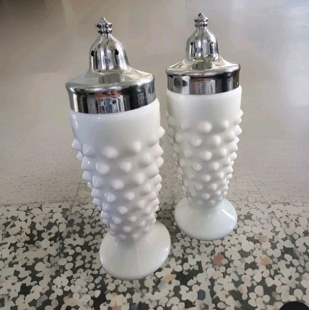 Vintage  Fenton  Hobnail Milk Glass Footed Salt and Pepper Shakers